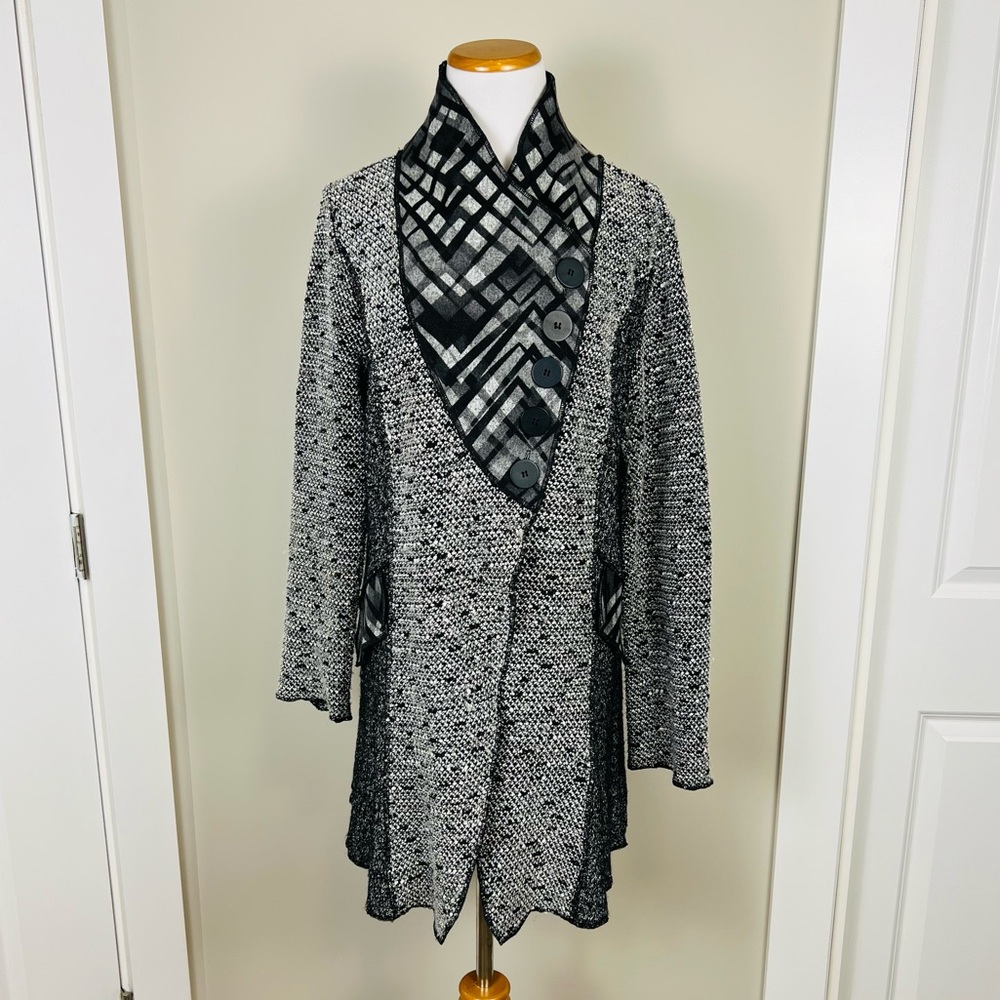 Joseph Ribkoff Black and Gray Geometric Coat